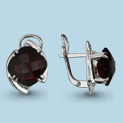 4424103А Серьги из Серебра с гранатами, фианитами