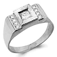 61019А Кольцо из Серебра с фианитами