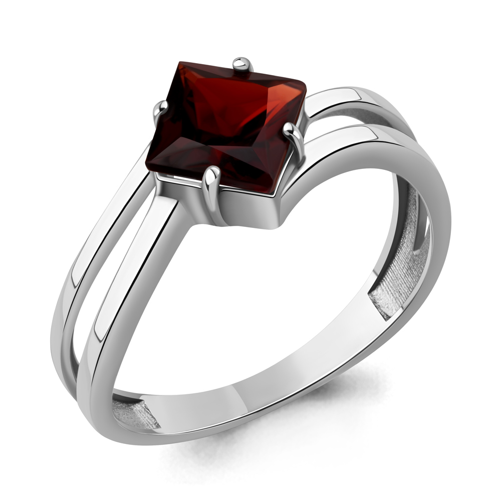 65027003 Кольцо из Серебра с гранатом