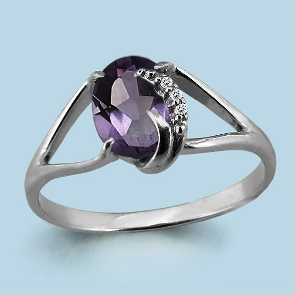 6551304А Кольцо из Серебра с аметистом, фианитами