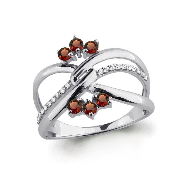 6573403А Кольцо из Серебра с гранатами, фианитами