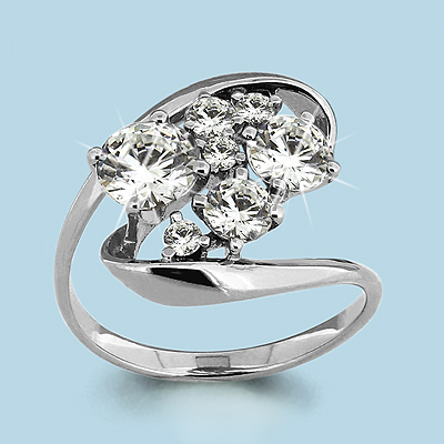 66199 Кольцо из Серебра с фианитами