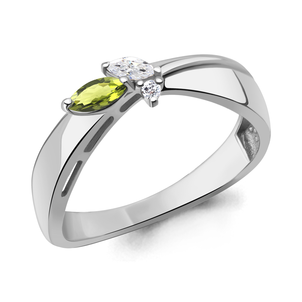 6695807А Кольцо из Серебра с фианитами, хризолитом