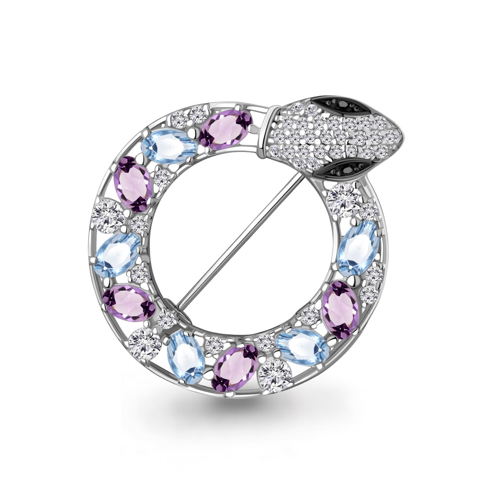 7747830АЧ Брошь из Серебра с аметистами, нанокристаллами, топазами свисс блю, фианитами