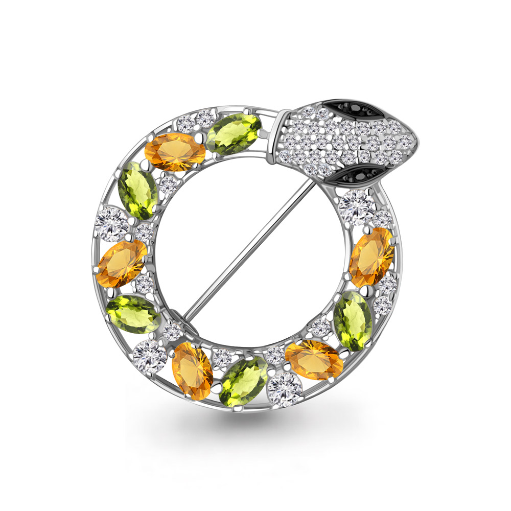 7747838АЧ Брошь из Серебра с нанокристаллами, фианитами, хризолитами, цитринами